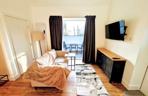 Waterhead Apartment | Hideaway Suite