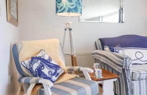 Bridport House | High Bullen Cottage