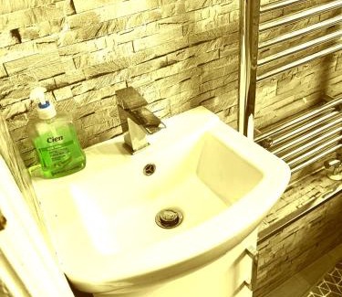 Bury House | High Class Accommodations 20