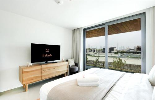 Dubai Apartment | High-end Beachfront 4BR Duplex with Patio Sea and Burj View
