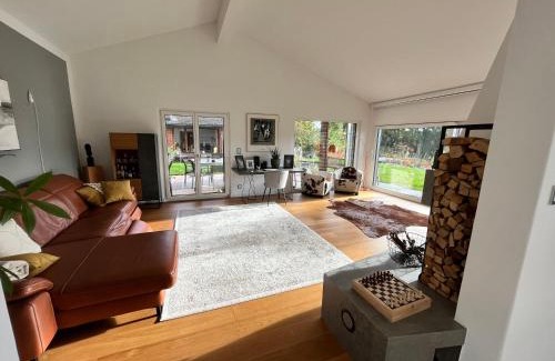 Kulm Villa | High-End-Haus mit Garten und Extras