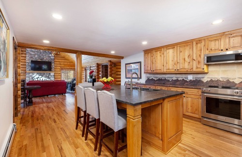 Keystone House | High End Keystone Resort Home, Close to Skiing, Lake Dillon, Family Friendly