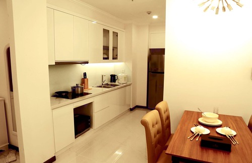 Hang Xanh Apartment | High-floor River-view Apartment