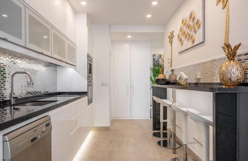 Puerto Banus Apartment | High luxury 3 bedroom Puerto Banús Apt - RDR170