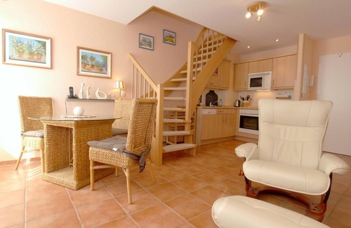Zingst Apartment | High-quality furnished vacation apartment directly on the Baltic Sea beach! - Residence at