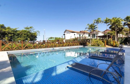 Bombas Apartment | High standard apartment facing Bombas beach with heated outdoor pool