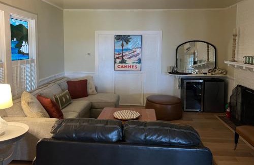 Camden Hotel | High Tide Inn on the Ocean, Motel and Cottages