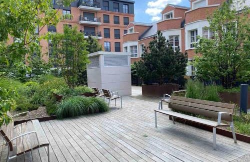 Puteaux Apartment | High Value up to 4pp apt La Defense & Champs Elysees