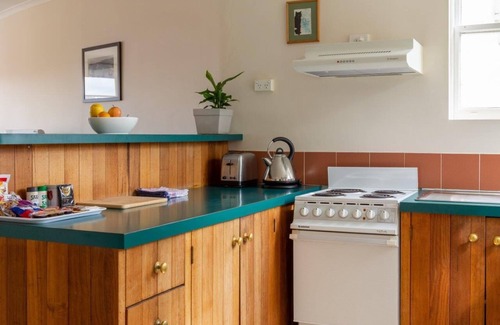 East Launceston Hotel | Highbury Apartments