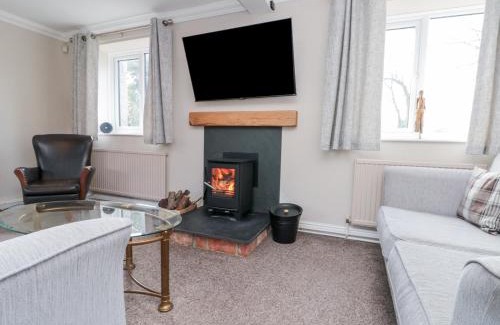 Flamborough House | Highcliffe Cottage