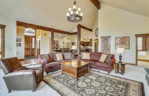 The Highlands House | Highlands Getaway home