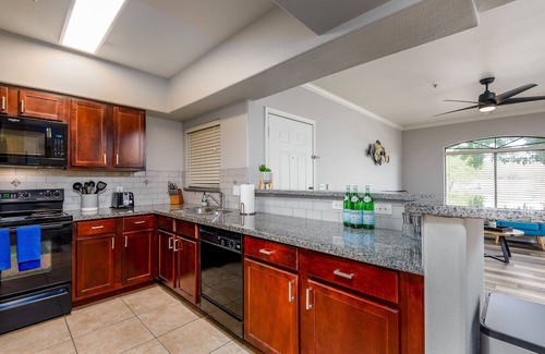 North Scottsdale Condo | Highly Desired Signature Complex of North Scottsdale