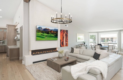 McCormick Ranch House | Highly Renovation Luxury Home in the highly sought after McCormick Ranch