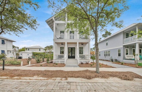 Greenway Park House | Hightide on Hiker