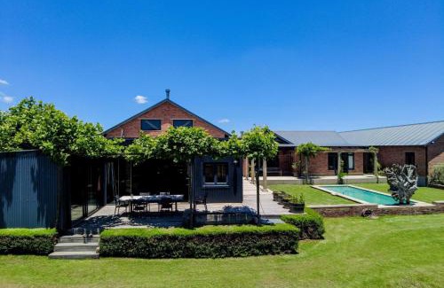 uMngeni House | Highveldt Farm & Villas