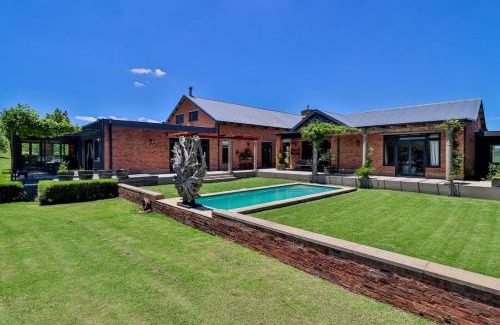 uMngeni House | Highveldt Farm & Villas