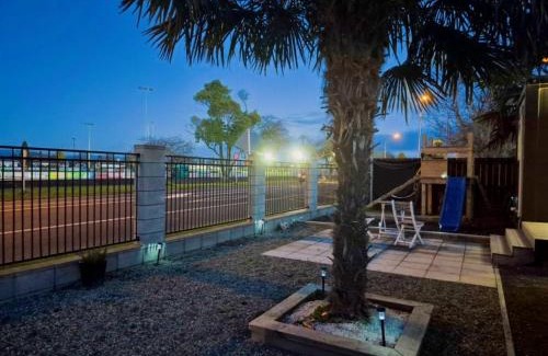 Matamata House | Highway to Hobbiton Guesthouse - Matamata Central Location