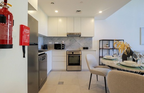 Umm Suqeim 3 Apartment | HiGuests - Lamtara 3 MJL