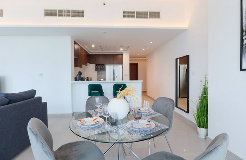 Bur Dubai Apartment | HiGuests - Park Gate Residence Tower C