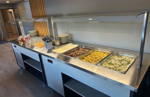 Rahtla Hotel | Hiiumaa Sõru Puhkemaja