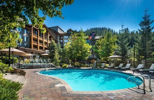 Whistler Creekside Apartment | Hike + Ski | Elegant Suite + Cozy Fireplace