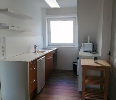 Fischamend Apartment | Hill Apartment Fischamend