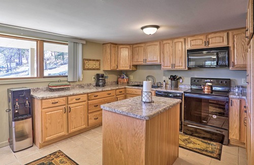 Hill City House | Hill City Hideaway Near Mt Rushmore & Hiking