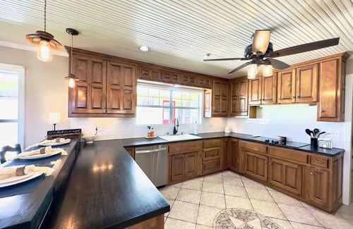 Center Point Other | Hill Country Home; King & Queen Suites; Game Room, Office & Fire Pit - Kerrville