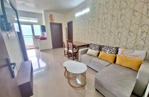 Sualkuchi Apartment | Hill View Nest