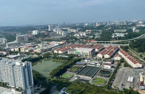 Shah Alam Apartment | Hill10 Residence, I-City (above DoubleTree Hotel)