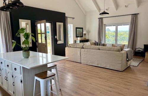 Keurboomstrand House | Hillandale House- a modern farmhouse near Plett