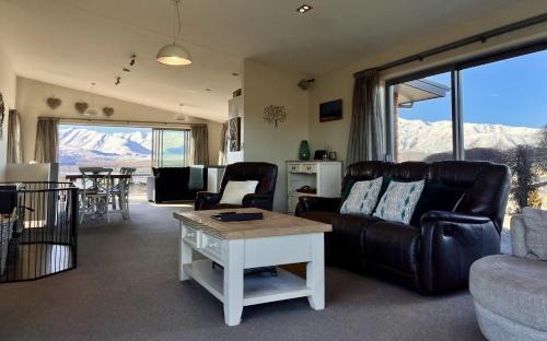 Lake Tekapo House | Hillcrest Lodge A - Lake Tekapo