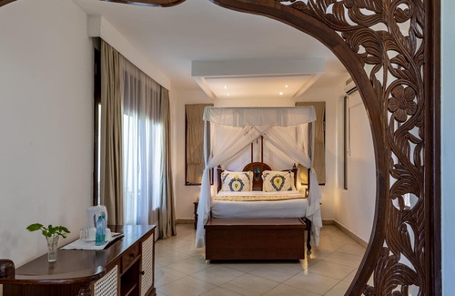 Tiwi Resort | HillPark Amare Resort
