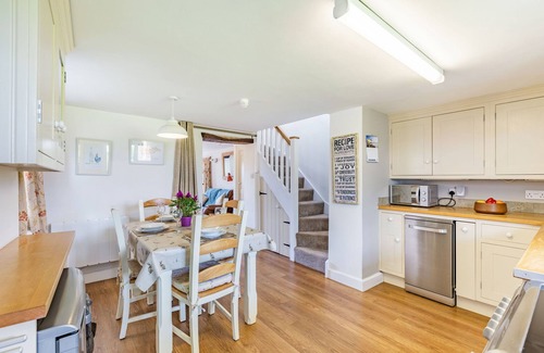 Spaxton Cottage | HILLSIDE COTTAGE, pet friendly, character holiday cottage in Spaxton