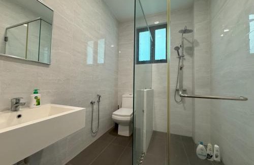 Hulu Kinta House | Hillside House, Ipoh Garden, Max 9 pax, Hillview, No parties & events, No pets