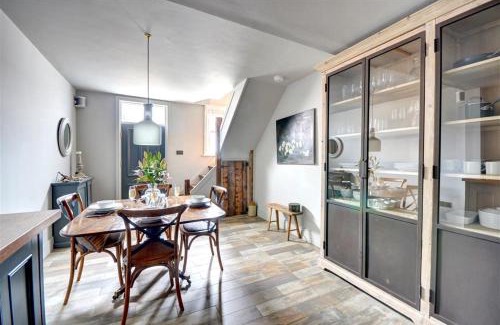 Staithes House | Hillsover