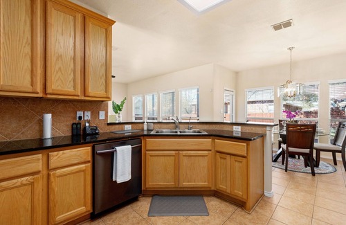 Far North Central House | Hilltop 5BR Retreat, Game Lounge Chef’s Kitchen