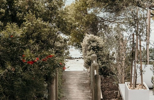 Port Fairy House | Hilltop - Great casual family beach house with direct access down a sandy track to the beach.