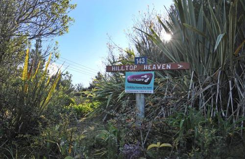 Ngaio Bay House | Hilltop Heaven - Kaiteriteri Holiday Home