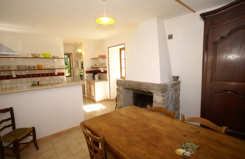 Brujas House | Hilltop Hideaway near Beaulieu