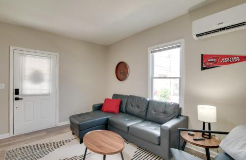 Bowling Green House | Hilltopper Convenience Modern Duplex Near WKU