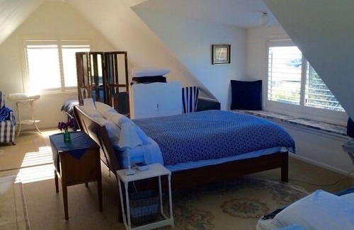 Maleny Cottage | Hillview Cottage - relax with the view