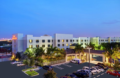 West Palm Beach Hotel | Hilton Garden Inn West Palm Beach Airport