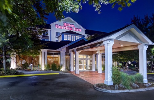 Five Oaks Hotel | Hilton Garden Inn Portland/Beaverton