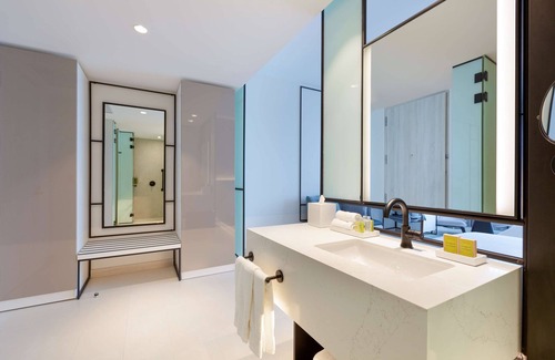 Mata Redonda Hotel | Hilton San Jose La Sabana