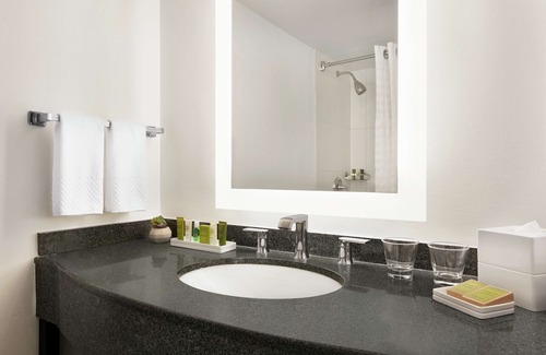 South Scottsdale Resort | Hilton Scottsdale Resort & Villas