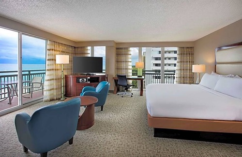 Singer Island Hotel | Hilton Singer Island Oceanfront/Palm Beaches Resort
