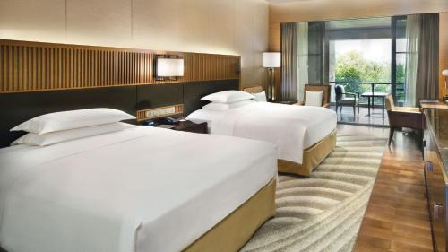 Hongshan Hotel | Hilton Wuhan Optics Valley