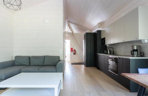 Jamsa Apartment | Himoskuutio 10, erillistalo, ulkoporeallas