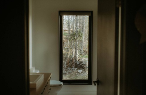 La Conception Cabin | hintercabin x: a scandinavian cabin near tremblant